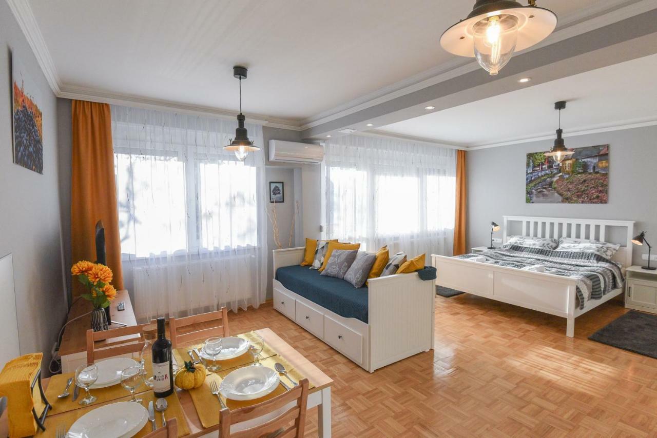 Vitalis Apartman เอ็กเกอร์ ภายนอก รูปภาพ