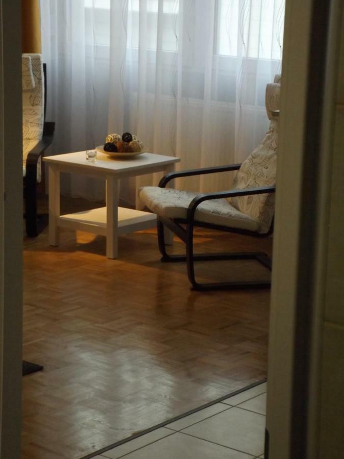 Vitalis Apartman เอ็กเกอร์ ภายนอก รูปภาพ